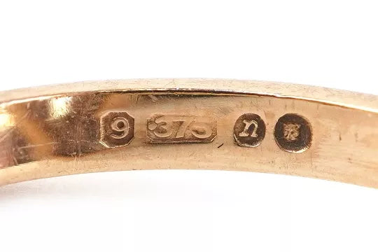 9ct Gold Marquise Ring, London 1977 (Blue & White Stones)