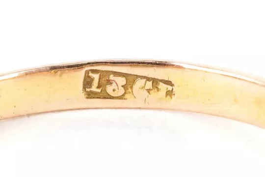 18ct Gold Graduated 5 Stone Diamond Ring