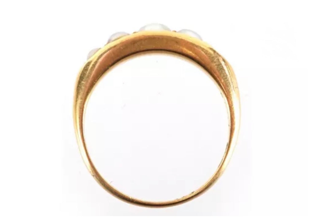 Victorian 18ct Gold Natural Graduated Pearl Ring, c.1880–1900