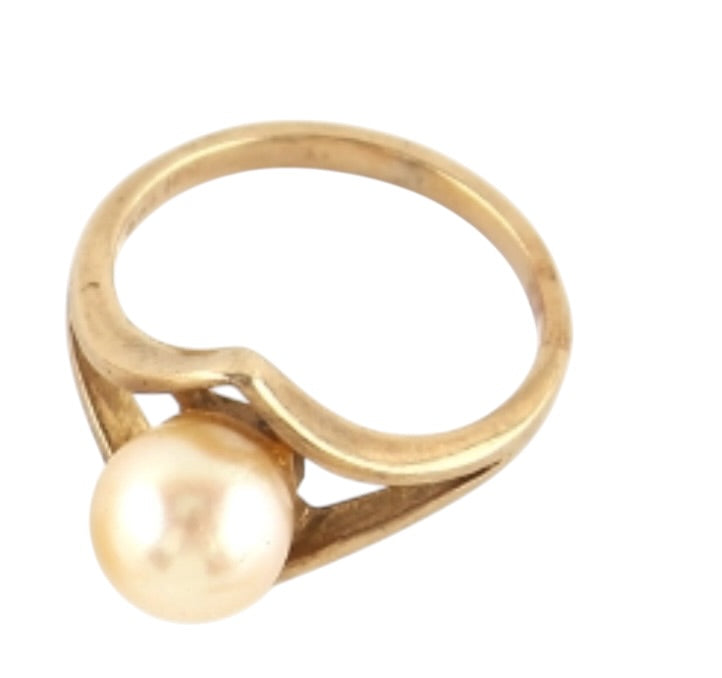 9ct Gold Cultured Pearl Ring, Modernist Setting, c.1960s–70s
