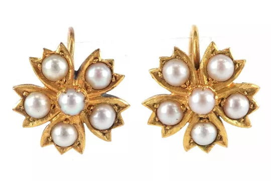9ct Gold Cultured Seed Pearl Flower Earrings