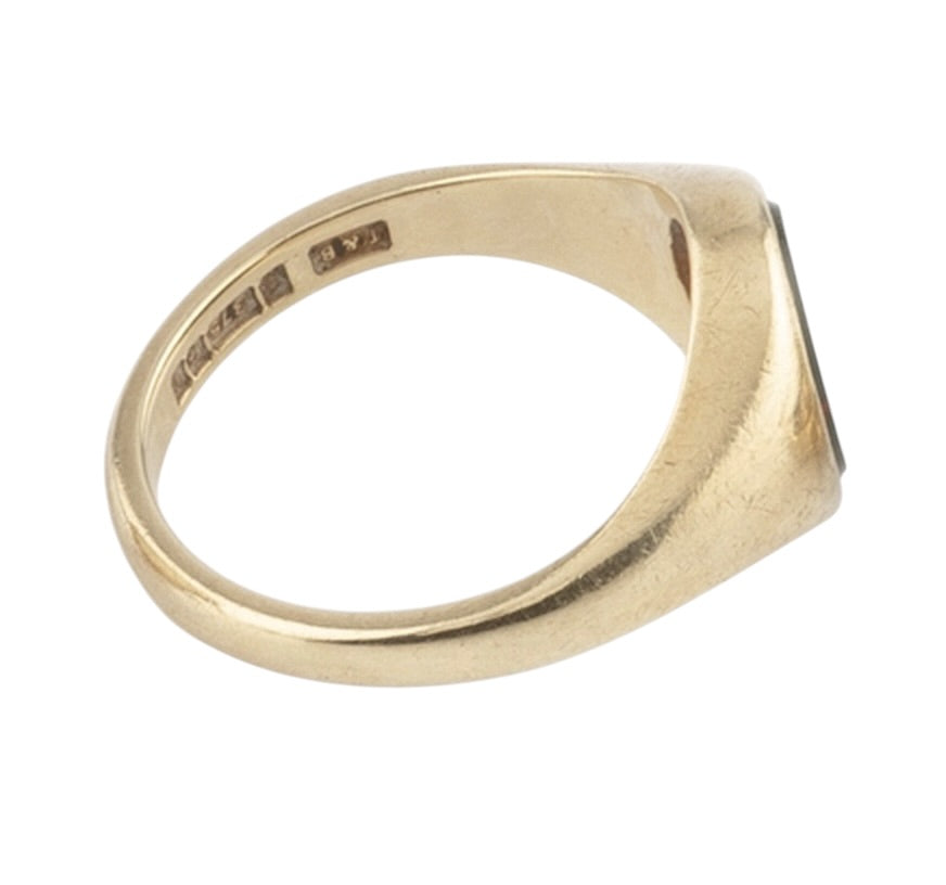 9ct Gold Engraved Signet Ring, Birmingham 1918
